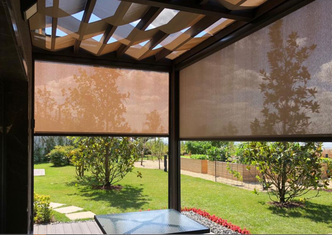 Zip Perde - Dış Mekan Gölgeleme Sistemi